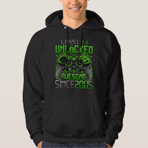 Level 17 Unlocked Awesome Since 2005 17th Birthday Hoodie