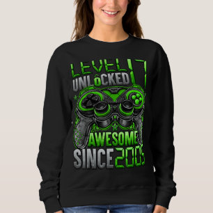 Level 17 Unlocked Awesome Since 2005 17th Birthday Sweatshirt