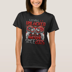 Level 17 Unlocked Awesome Since 2005 17th Birthday T-Shirt
