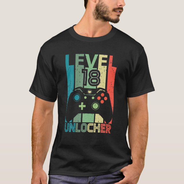 Level 18 Unlocked Video Gamer 18Th Birthday Gift T-Shirt (Front)
