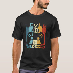 Level 40 Unlocked Vintage Video Game Controller 40 T-Shirt