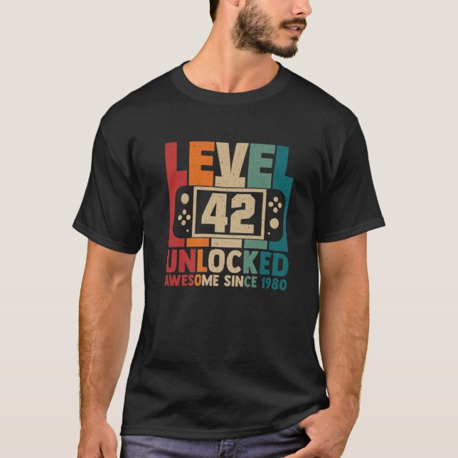 Level 42 Unlocked Awesome 1980 Video Gamer 42Nd Bi T-Shirt (Front)