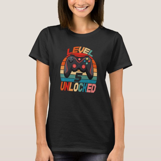 Level 5 Birthday Boy 5 Year Old Video Games Gaming T-Shirt (Front)