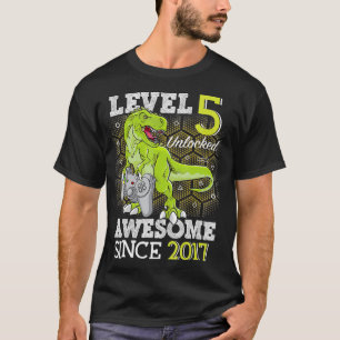 Level 5 Unlocked Awesome Since 2017 5 Year Gamer B T-Shirt