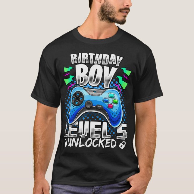 Level 5 Unlocked Video Game 5th Birthday Gamer Gif T-Shirt (Front)