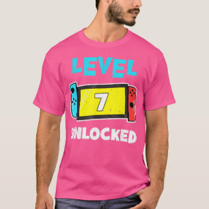 Level 7 unlocked  7th Birthday Gift Video Game lov T-Shirt