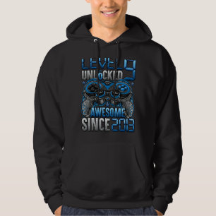 Level 9 Unlocked Awesome Since 2013 9th Birthday Hoodie