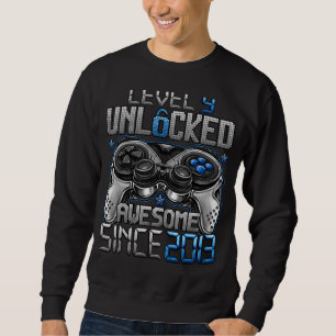 Level 9 Unlocked Awesome Since 2013 9th Birthday Sweatshirt