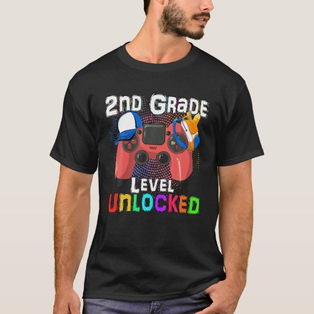 Level Up To 2Nd Grade Back To School Video Game Bo T-Shirt (Front)