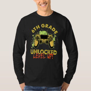 Level Up To 6th Grade Back 2 School Kids With Mum T-Shirt