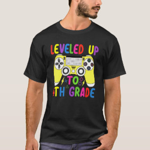 Levelled Up To 4th Grade Video Game Controller Fou T-Shirt