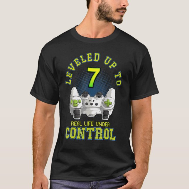 Levelled Up To 7 Gamer 7th Birthday Men Women Boys T-Shirt (Front)