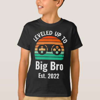 Levelled up to - Big brother Funny Vintage gamer T-Shirt