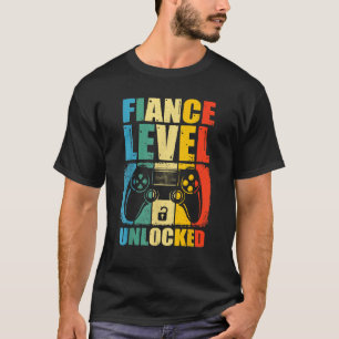 Levelled Up To Fiance Newly Engaged Couple Gift Fo T-Shirt