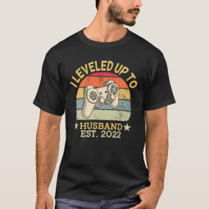 Levelled Up To Husband Est 2022 Promoted Husband C T-Shirt