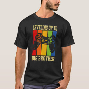 Levelling up to Big Brother 2022 gamer boys kids m T-Shirt