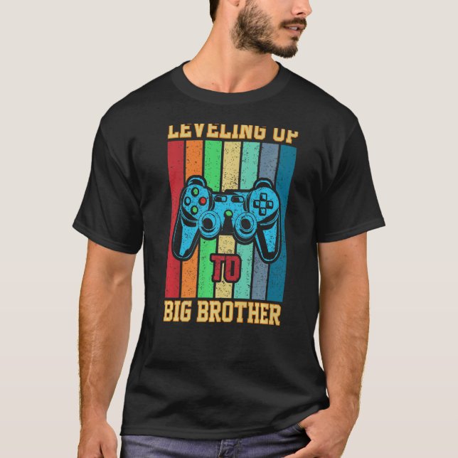 Levelling up to Big Brother 2022 gamer boys kids m T-Shirt (Front)