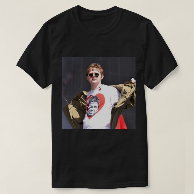 Lewis Capaldi with Noel    T-Shirt (Design Front)