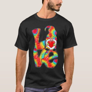 LGBT Love Gnome Valentine Day Couple Lesbian Gay O T-Shirt
