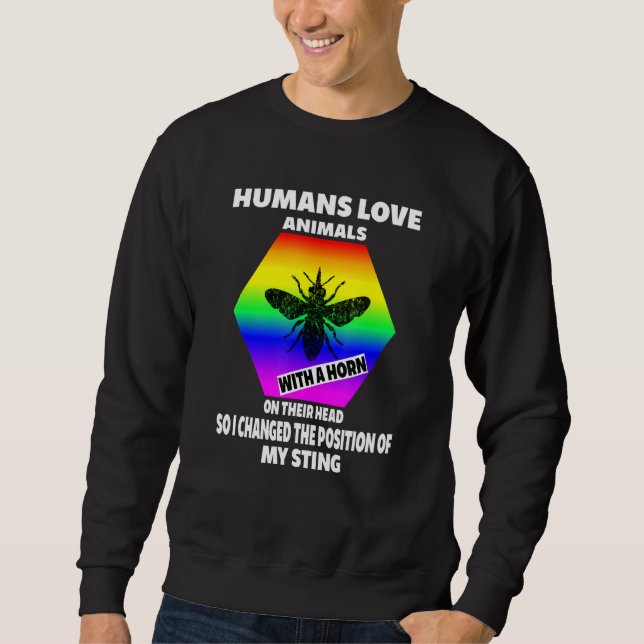 Lgbt Rainbow Bee Idea Apiologist Bee Gay Beekeeper Sweatshirt (Front)