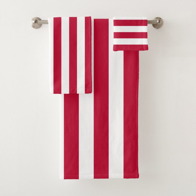 Liberia Flag Bath Towel Set (Insitu)