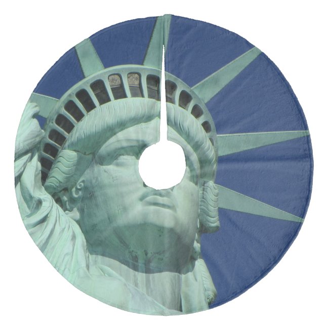 Liberty_2015_0414 Fleece Tree Skirt (Front)