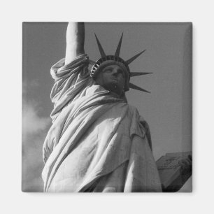 liberty b&w magnet
