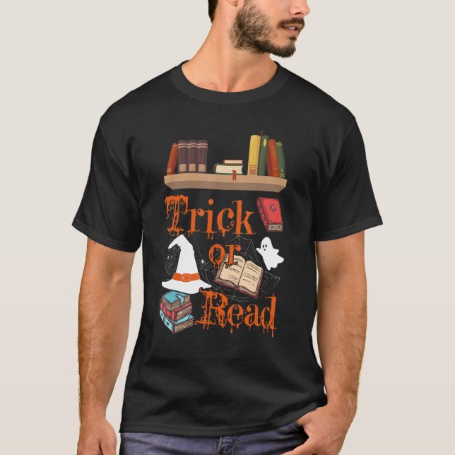 Librarian Trick or Read Library Event Halloween Bo T-Shirt (Front)