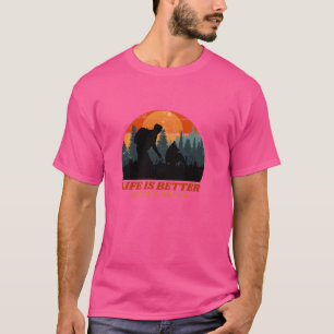 Life Is Better With a Dutch Dog Dad Vintage Mens T-Shirt
