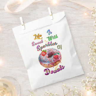 Life Packaging Is Sweet With Sparkles Of Doughnuts Favour Bags