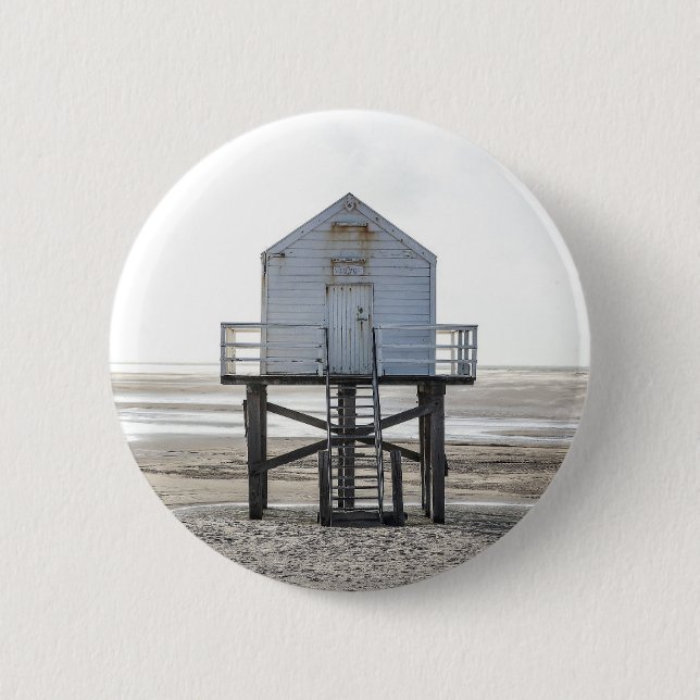 Lifeguard Tower At A Beach 6 Cm Round Badge (Front)