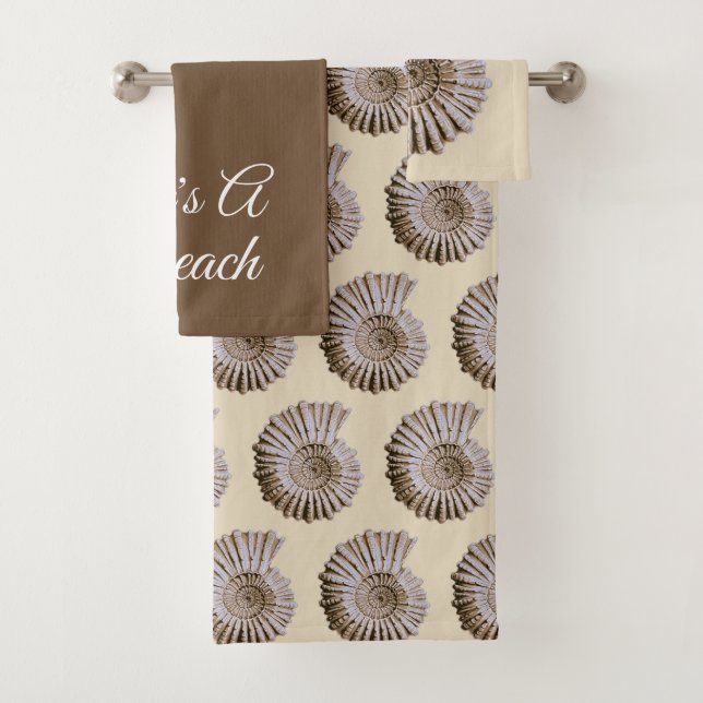 Life's A Beach Spiral Tan Seashells Bath Towel Set (Insitu)