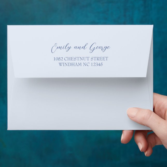 Light blue elegant wedding envelope  (Hand)