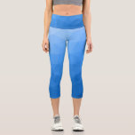 Light blue gradient geometric mesh pattern capri leggings<br><div class="desc">Unique and fun customisable geometric women's clothing. Cool capri leggings fashion for her. 
Triangle geometric mesh with light dark blue ombre gradient.</div>