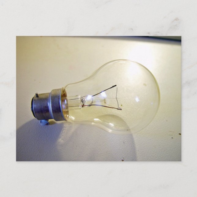 Light bulb with a bayonet fitting postcard (Front)