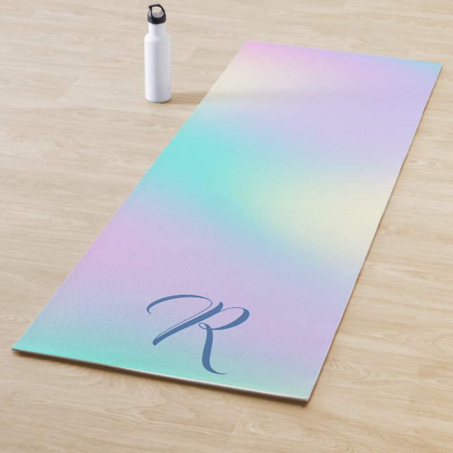 Light colours holographic background yoga mat (In Situ)