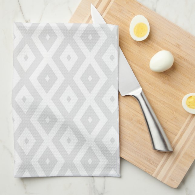 Light gray and white diamond pattern tea towel (Quarter Fold)