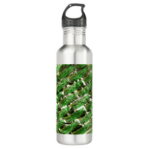 Light green wall effect and whitish bubbles? 710 ml water bottle