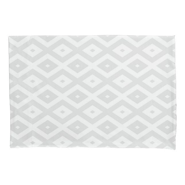 Light grey and white diamond pattern pillowcase (Front)
