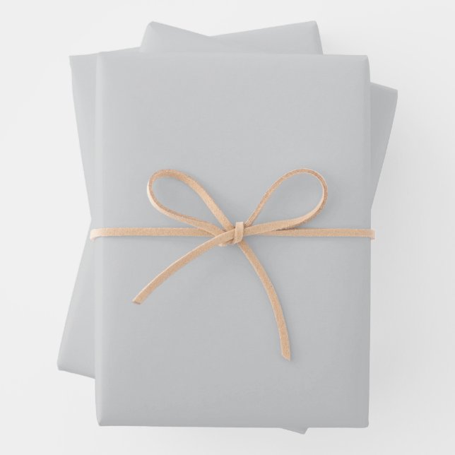 light grey sheet or backdrop (In situ)