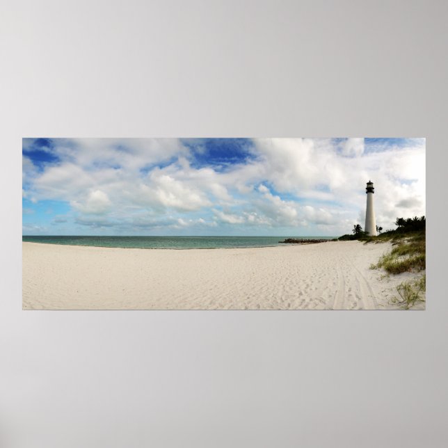 Light house in Miami Poster (Front)