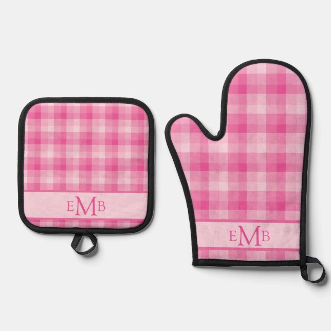 Light Pink Plaid Custom Monogram Initials Ladies Oven Mitt & Pot Holder Set (Front)