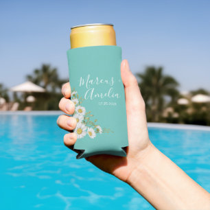 Light Teal & White Daisies Wedding Seltzer Can Cooler