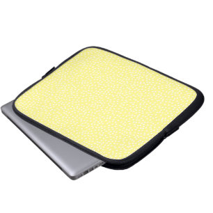 light yellow polka dot laptop sleeve