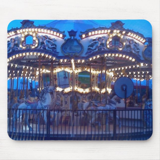 "LIGHTED VINTAGE CAROUSEL" MOUSE PAD (Front)
