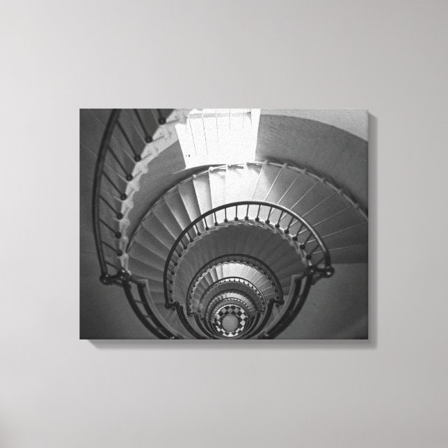 Lighthouse in Black and White Canvas Print (Front)