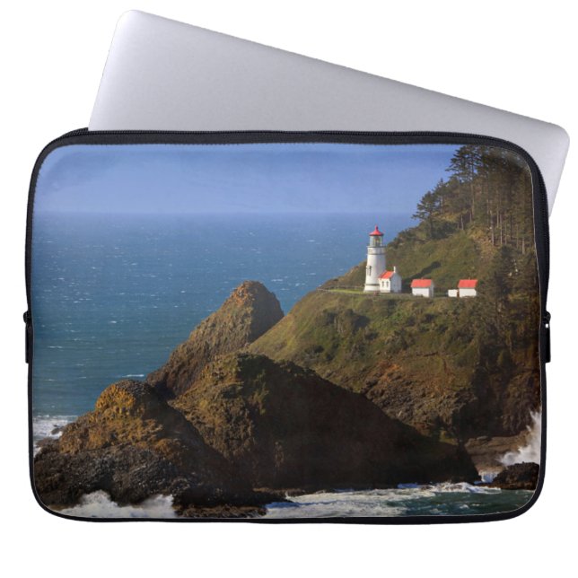Lighthouses | Oregon Coast Lighthouse Laptop Sleeve (Front)