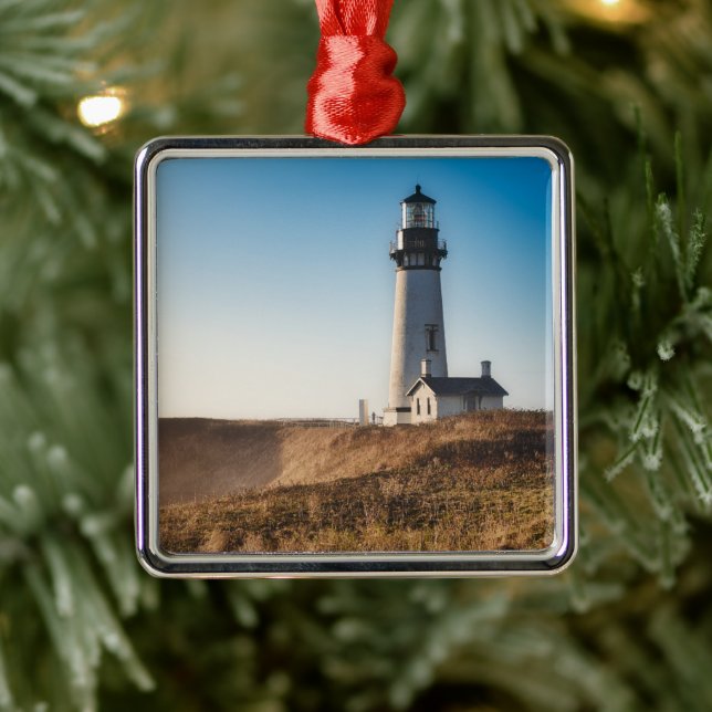 Lighthouses | Yaquina Head Lighthouse Oregon Metal Tree Decoration (Tree)