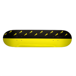 Lightning bolts pattern skateboard