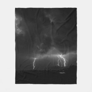 LIGHTNING ILLUSTRATION FLEECE BLANKET